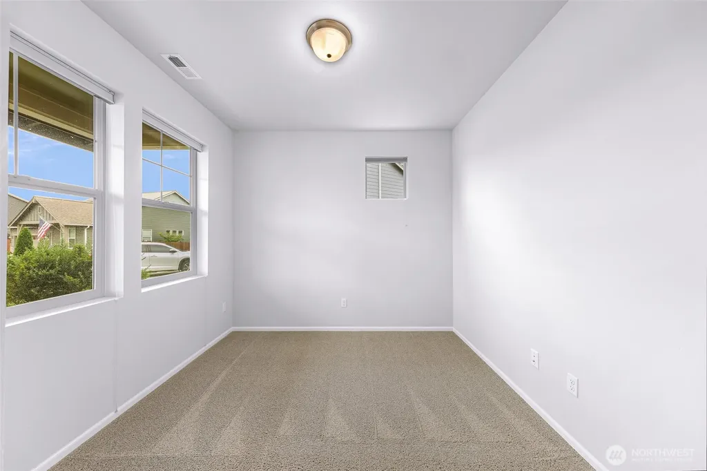 337 Cambridge Loop Sedro Woolley WA 98284