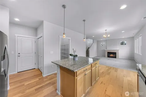 337 Cambridge Loop Sedro Woolley WA 98284