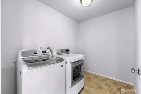 337 Cambridge Loop Sedro Woolley WA 98284