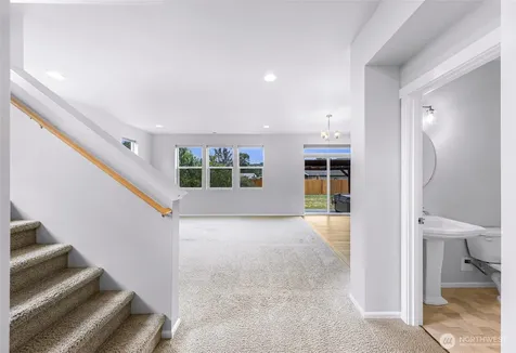 337 Cambridge Loop Sedro Woolley WA 98284