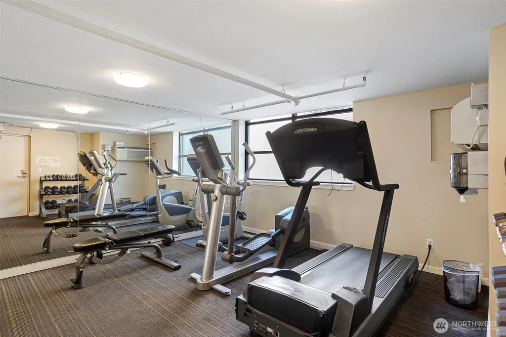 425 Vine Street Seattle WA 98121
