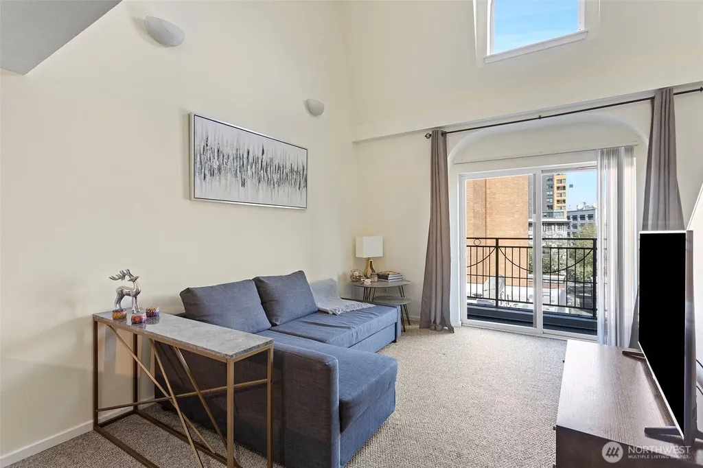 425 Vine Street Seattle WA 98121