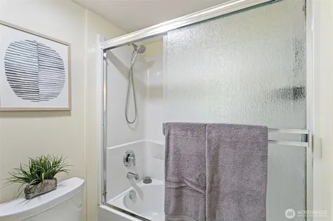425 Vine Street Seattle WA 98121