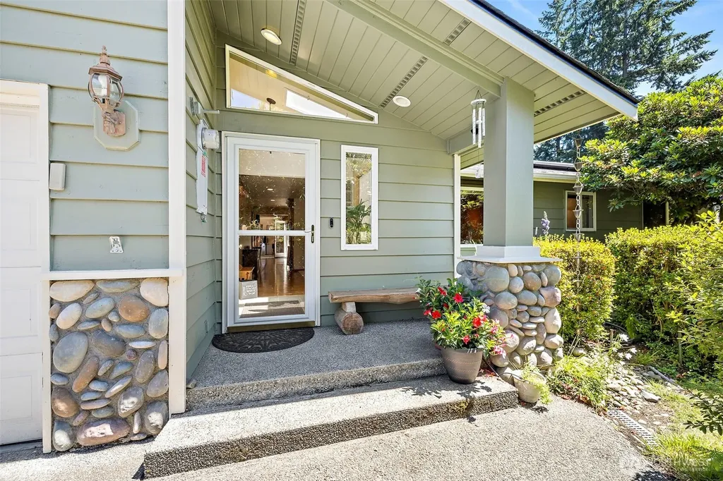 19810 98th Avenue NE Bothell WA 98011