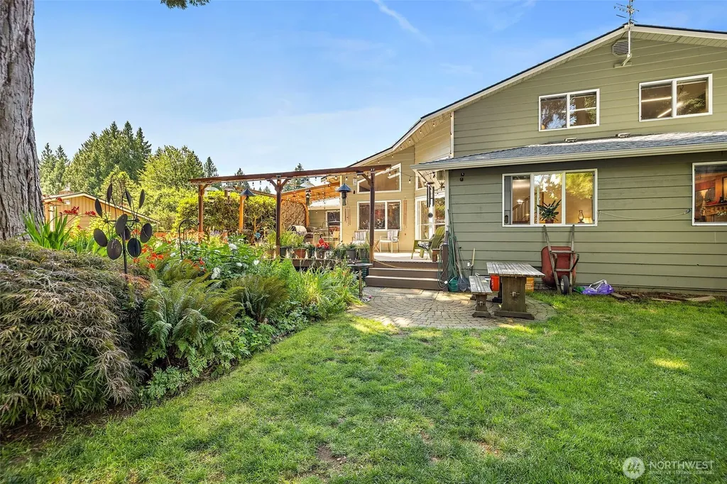 19810 98th Avenue NE Bothell WA 98011