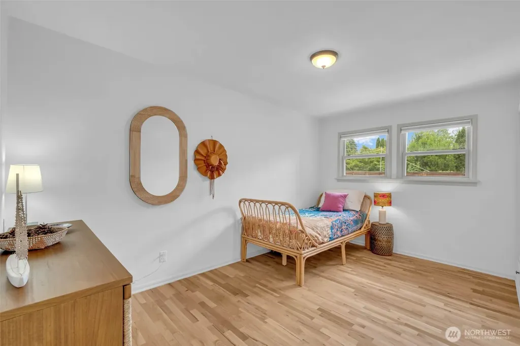 514 Milroy Street SW Olympia WA 98502