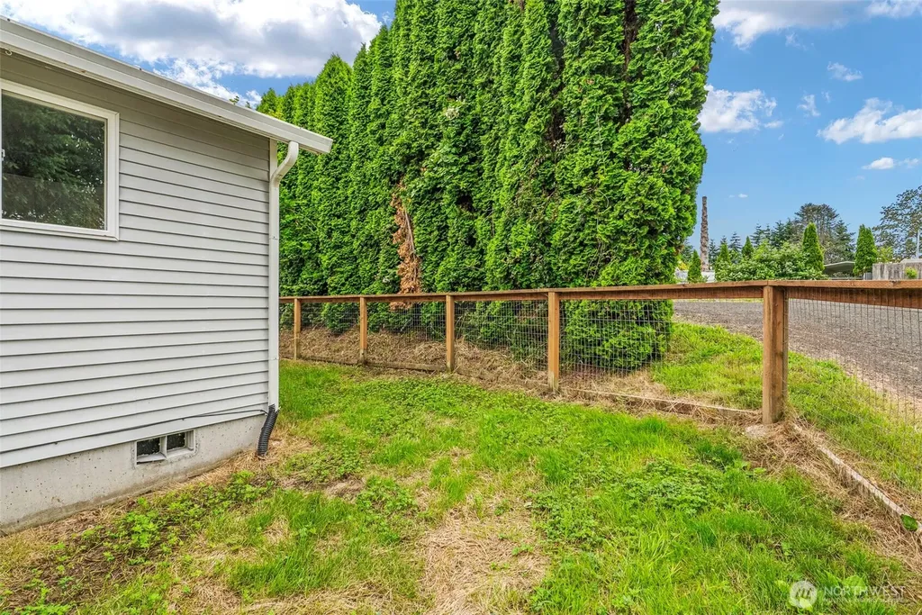 53 Michael Street Cathlamet WA 98612