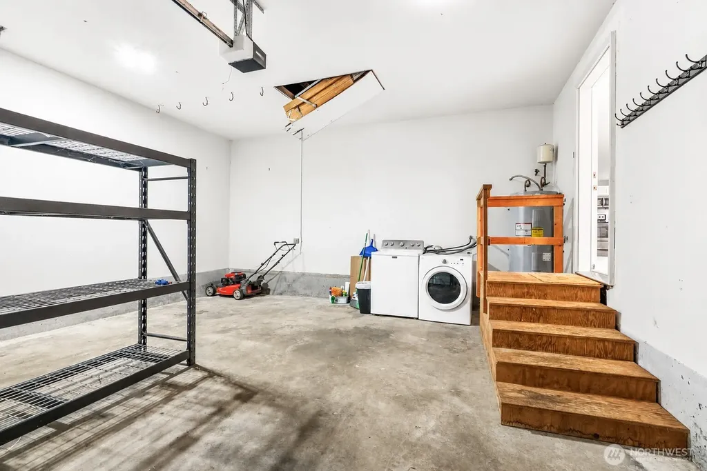 53 Michael Street Cathlamet WA 98612