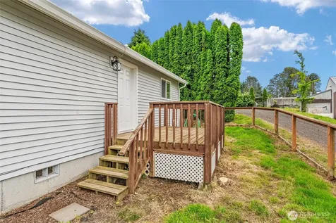 53 Michael Street Cathlamet WA 98612