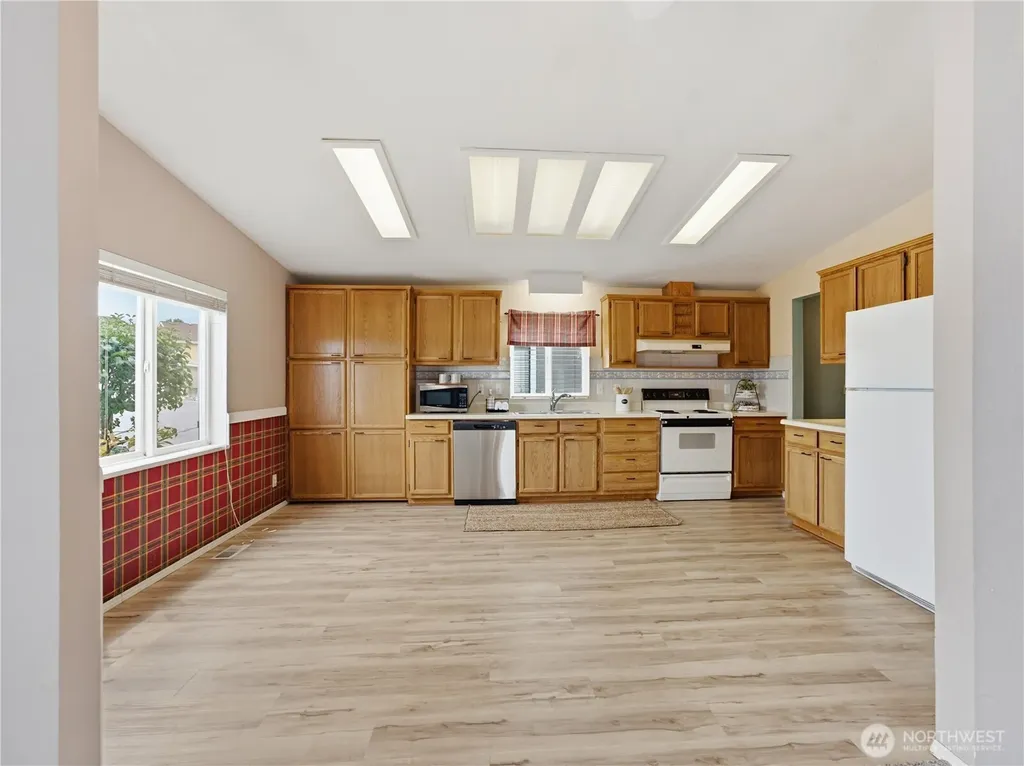 1718 Clark Drive Wenatchee WA 98801