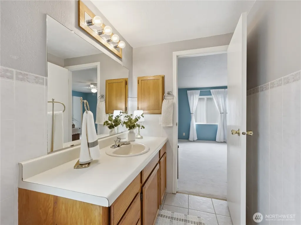 1718 Clark Drive Wenatchee WA 98801