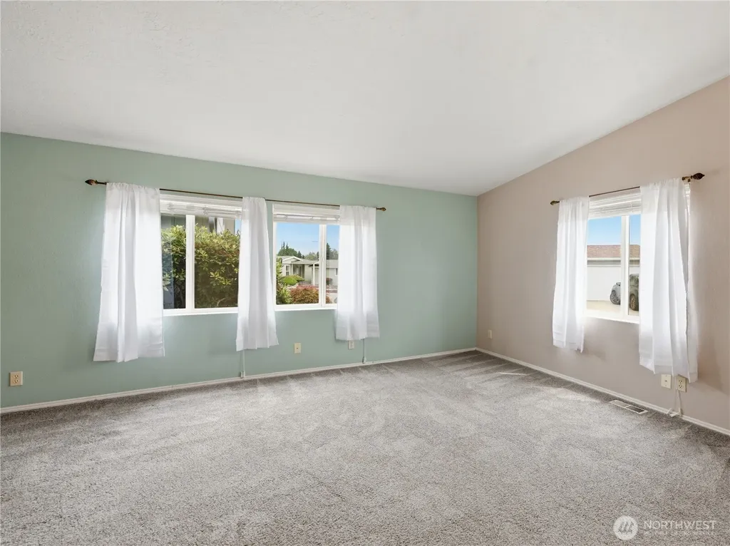 1718 Clark Drive Wenatchee WA 98801