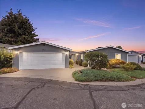 1718 Clark Drive Wenatchee WA 98801