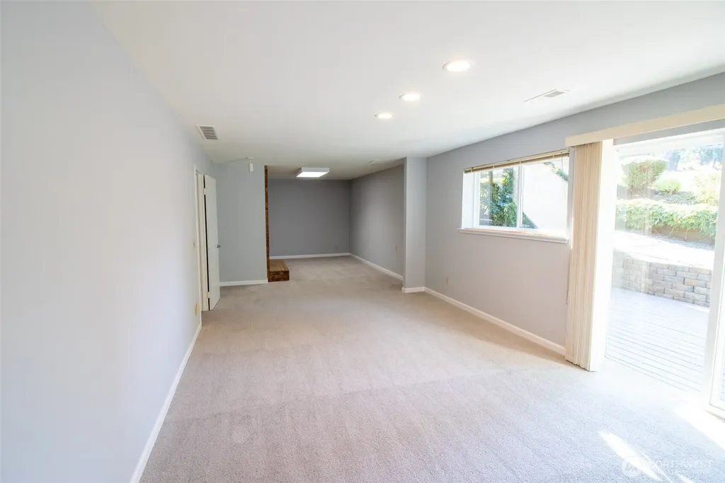 18217 NE 21st Street Redmond WA 98052