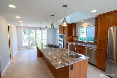 18217 NE 21st Street Redmond WA 98052