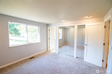 18217 NE 21st Street Redmond WA 98052