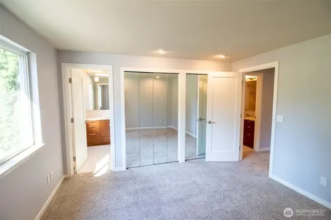 18217 NE 21st Street Redmond WA 98052