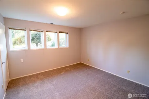 18217 NE 21st Street Redmond WA 98052