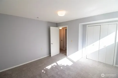 18217 NE 21st Street Redmond WA 98052