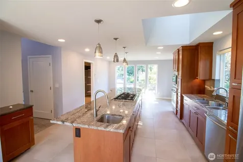 18217 NE 21st Street Redmond WA 98052