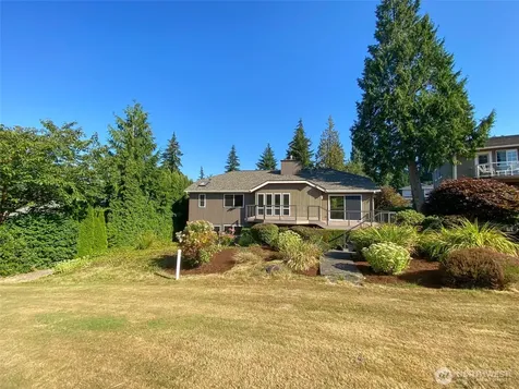 18217 NE 21st Street Redmond WA 98052