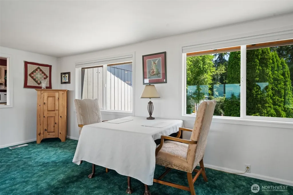 8101 Mcintyre Lane NE Bremerton WA 98311