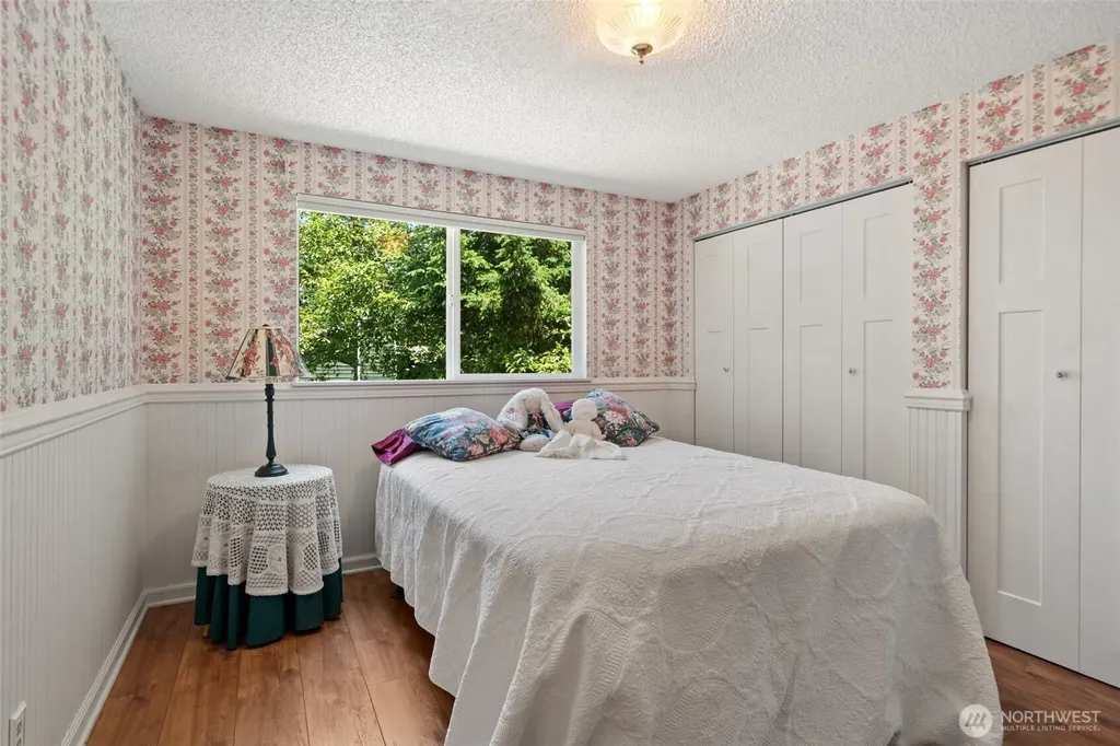 8101 Mcintyre Lane NE Bremerton WA 98311