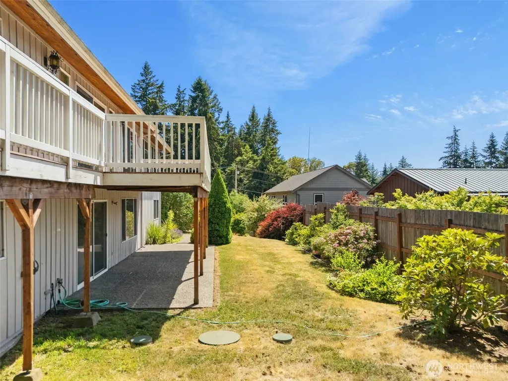 8101 Mcintyre Lane NE Bremerton WA 98311
