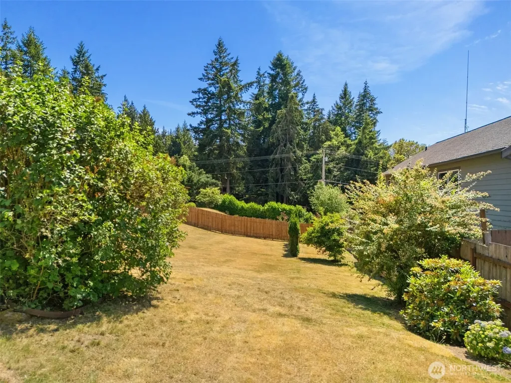 8101 Mcintyre Lane NE Bremerton WA 98311
