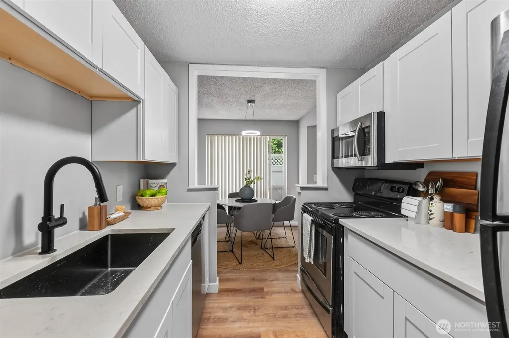 12631 NE 9th Place Bellevue WA 98005