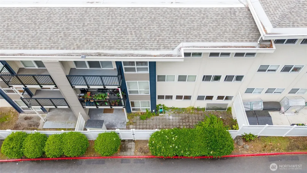 12631 NE 9th Place Bellevue WA 98005