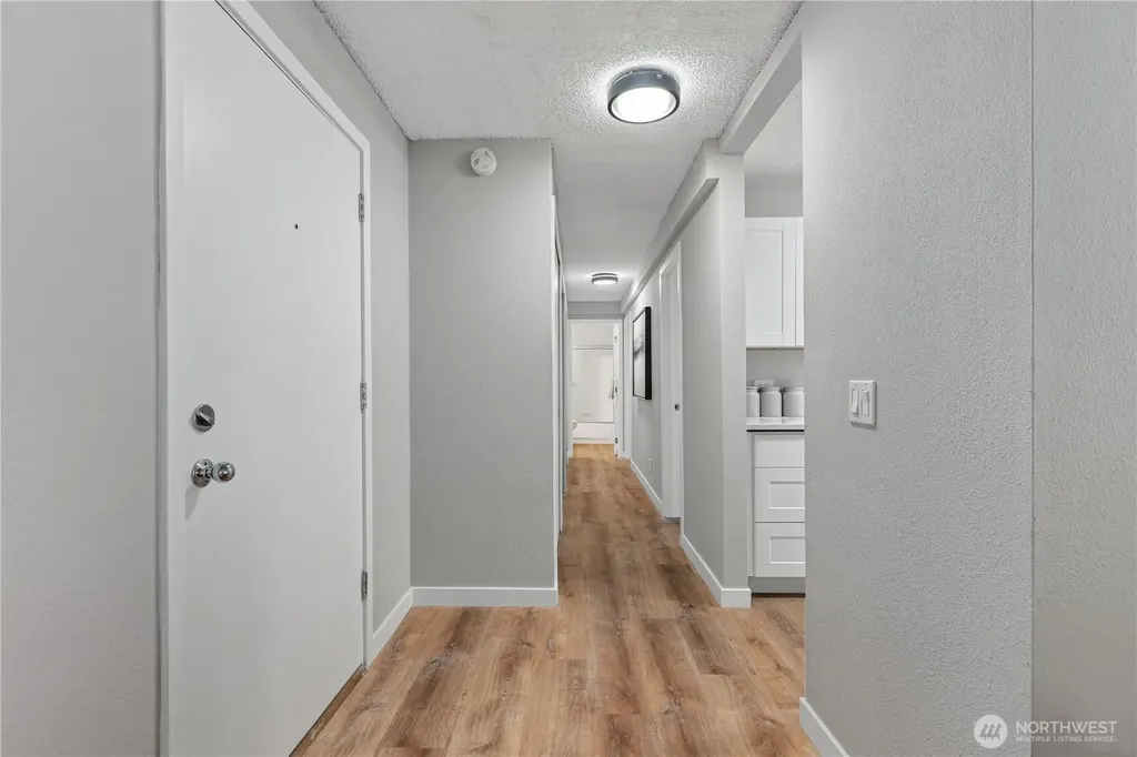 12631 NE 9th Place Bellevue WA 98005