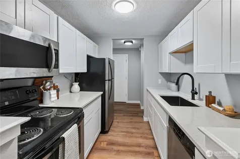 12631 NE 9th Place Bellevue WA 98005