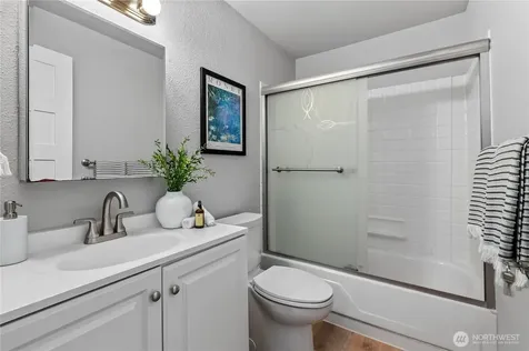 12631 NE 9th Place Bellevue WA 98005