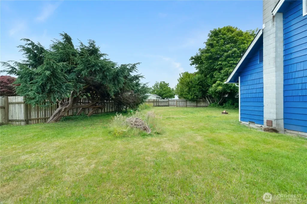 25 Whalebone Way Aberdeen WA 98520