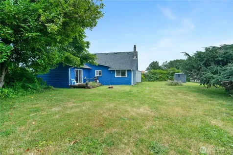 25 Whalebone Way Aberdeen WA 98520