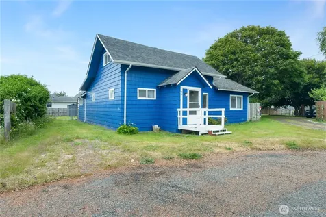 25 Whalebone Way Aberdeen WA 98520