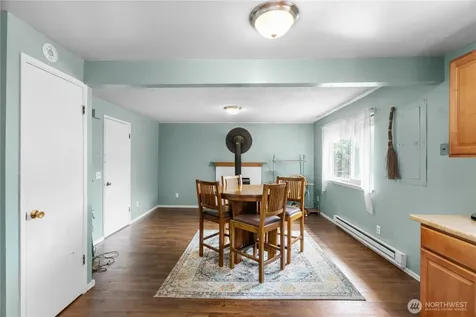 25 Whalebone Way Aberdeen WA 98520