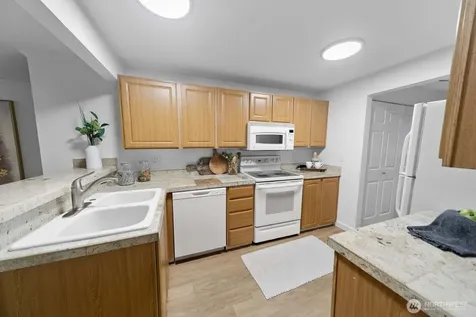 12636 100th Lane NE Kirkland WA 98034