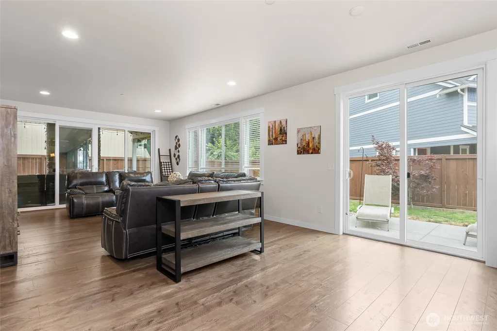 17813 77th Street E Bonney Lake WA 98391
