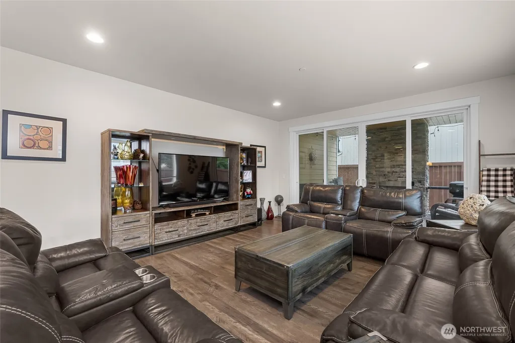 17813 77th Street E Bonney Lake WA 98391