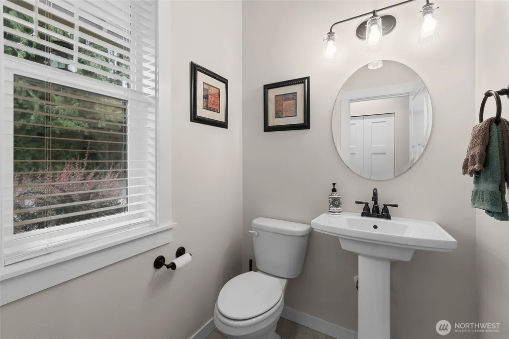 17813 77th Street E Bonney Lake WA 98391