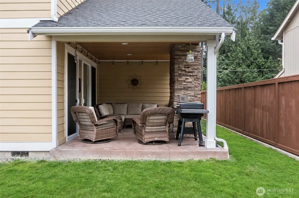 17813 77th Street E Bonney Lake WA 98391