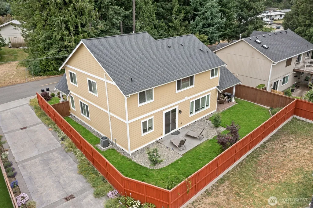 17813 77th Street E Bonney Lake WA 98391