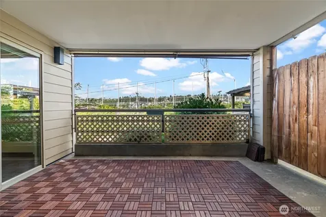 2811 14th W Seattle WA 98119