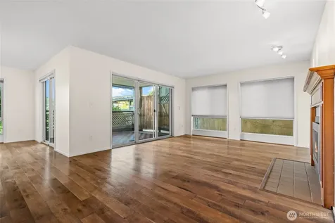 2811 14th W Seattle WA 98119