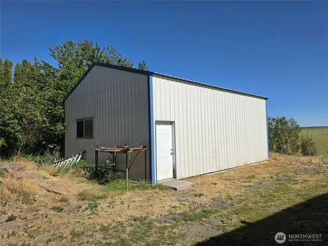 20535 Road 6 SE Warden WA 98857