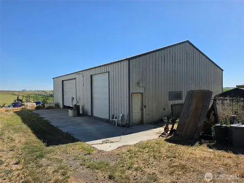 20535 Road 6 SE Warden WA 98857