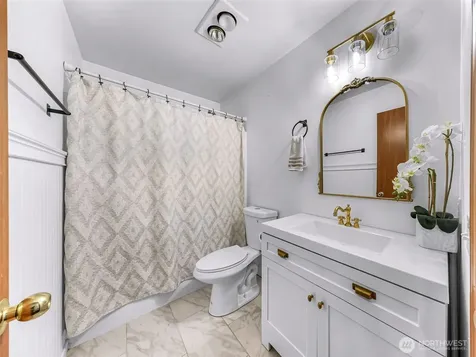 5232 Larrabee Way Mount Vernon WA 98273