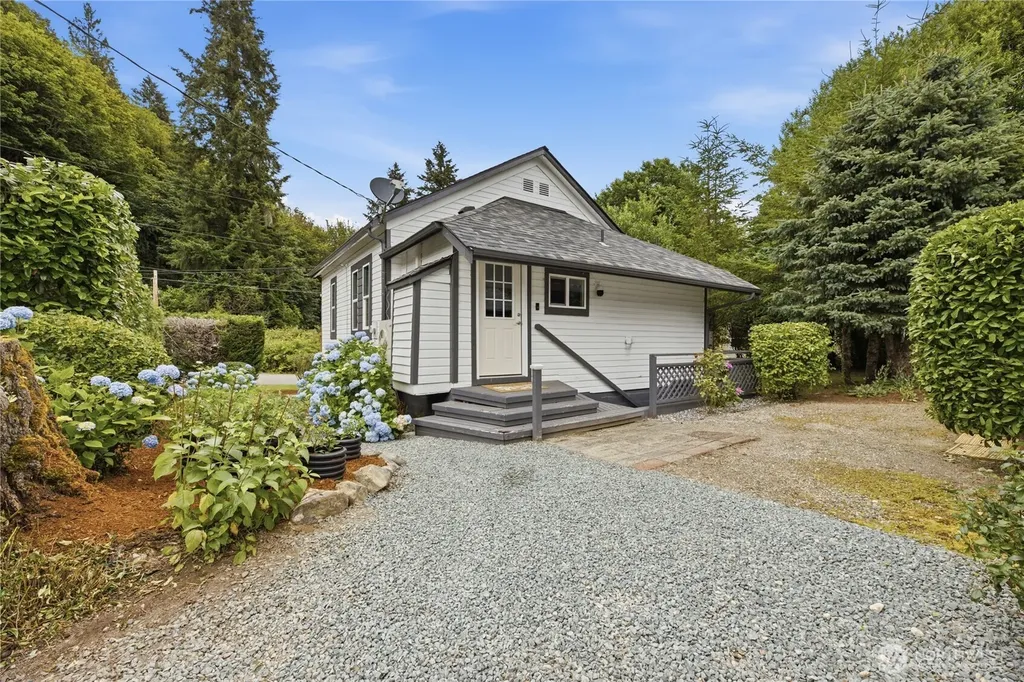 45940 Albert Street Concrete WA 98237